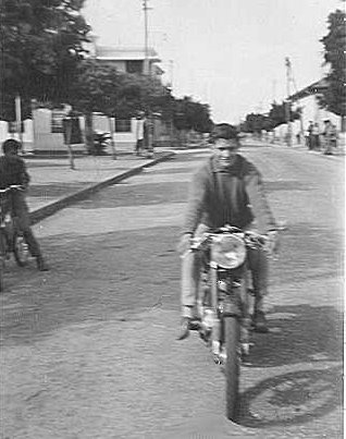 Elian6.jpg