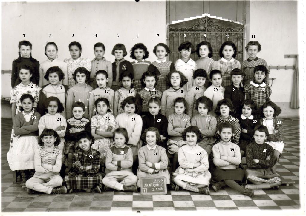 fille-CE1-2-1956.jpg